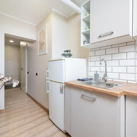 Apartment Apartment 11 - Bright & Quiet 2Br Apartment, Near Old Town *